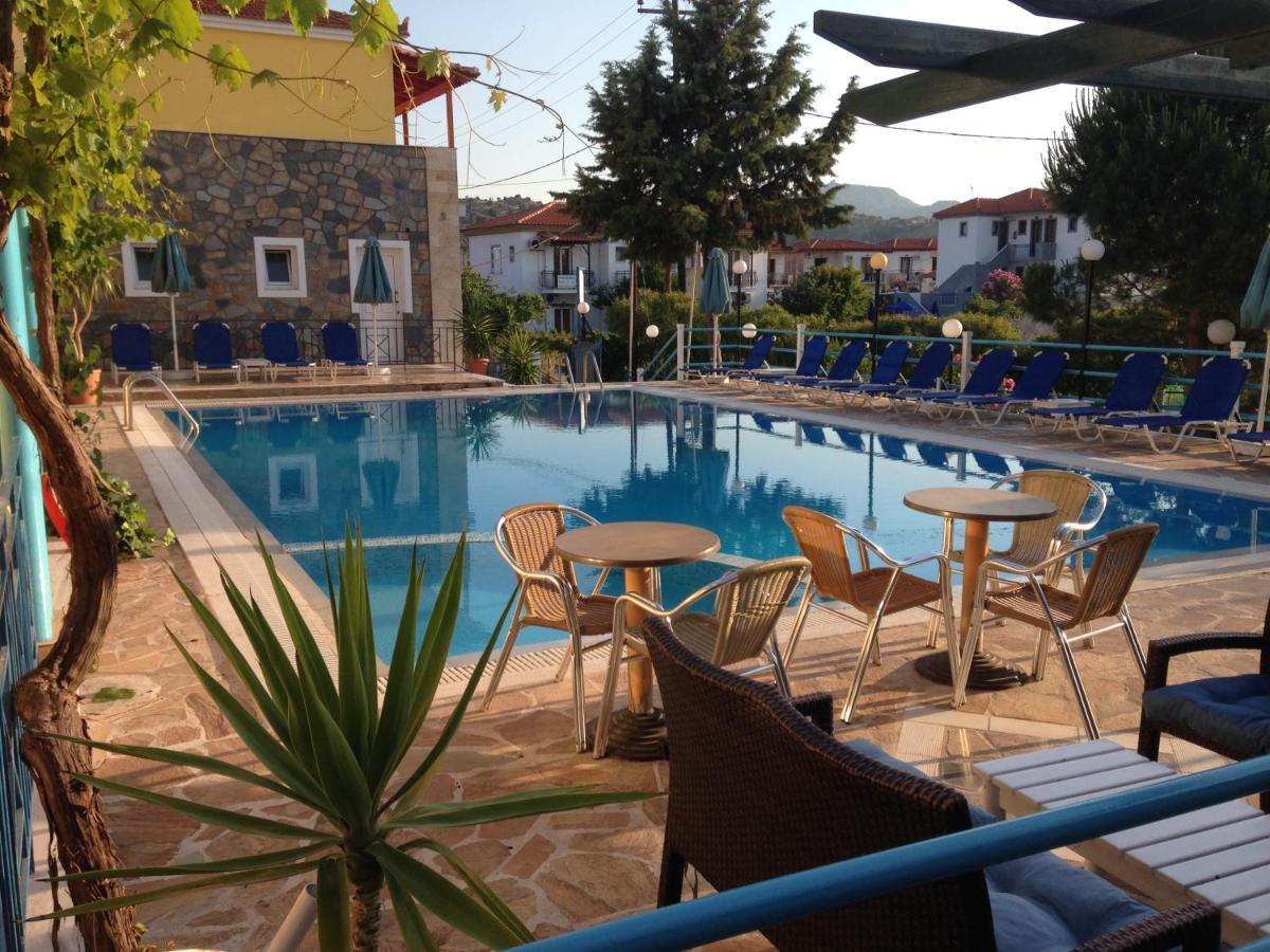 Anaxos Hotel Exterior foto